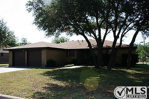 1st image of 1714 Southgate Dr