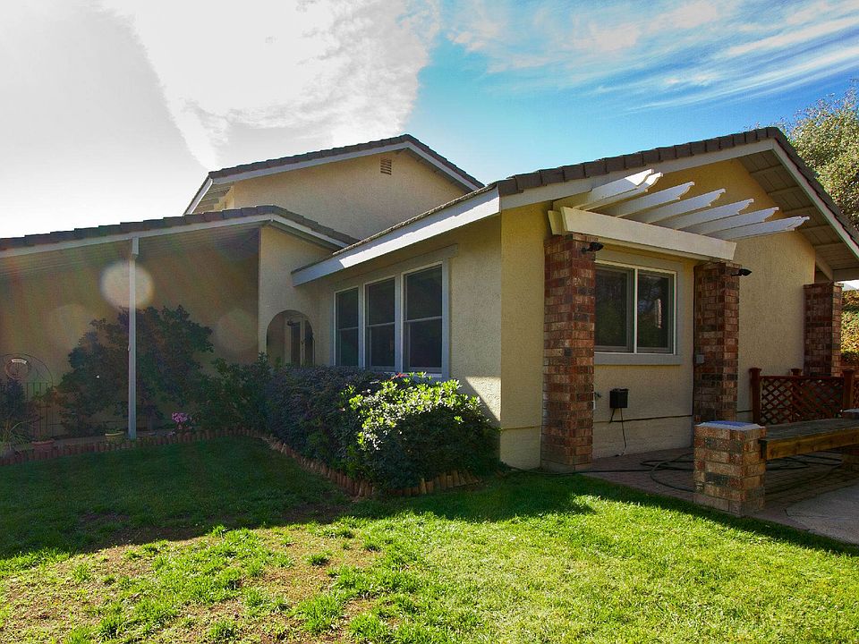 2130 Twyla Lane - Newcastle