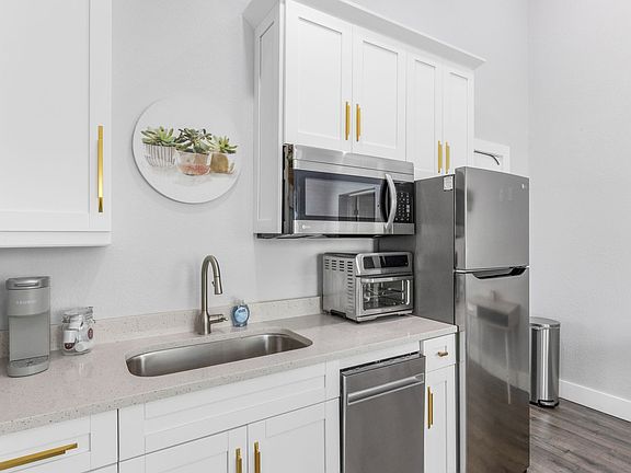 3rd image of 105 17th Ave S #1630-B