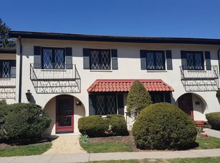 1B Dorado Dr, Morristown, NJ 07960