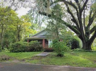 1004 Quincy St N, Perry, FL 32348