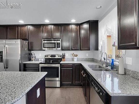 3rd image of 12792 Mount Oxford Pl