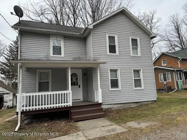 125 Washington St, Meshoppen, PA 18630