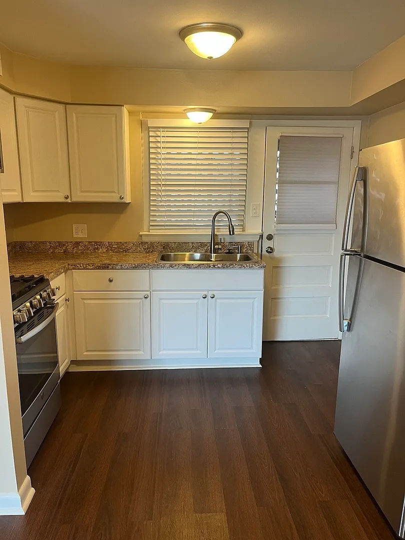2 bed, $1,550 — Photo 3