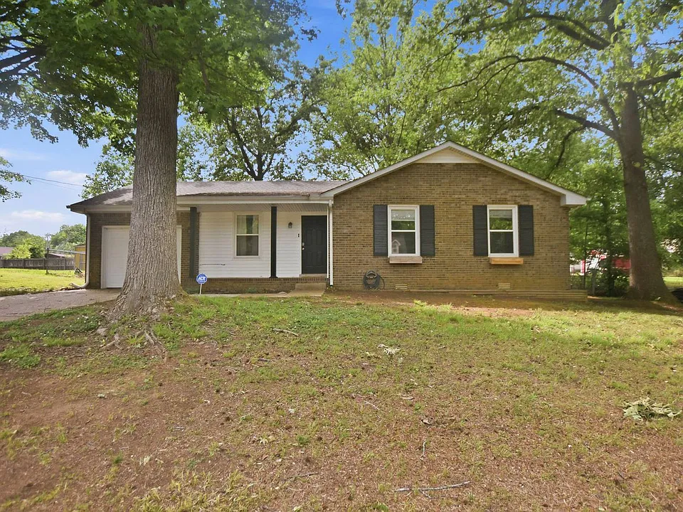 504 Linda Ln