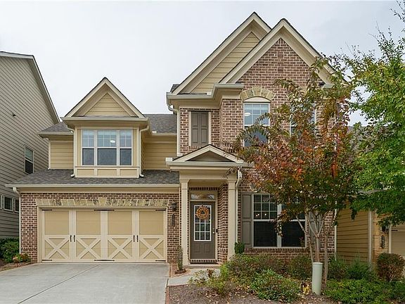 2nd image of 1460 Roswell Manor Cir