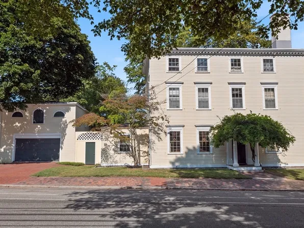 78 High St, Newburyport, MA 01950
