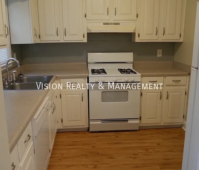 205 Old Bremen Rd — Photo 4