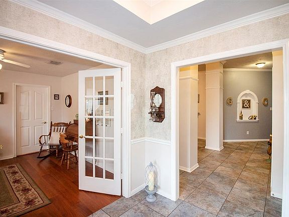 4th image of 3312 Windfern Dr