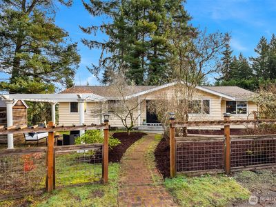 18428 16th Avenue NE, Seattle, WA, 98155