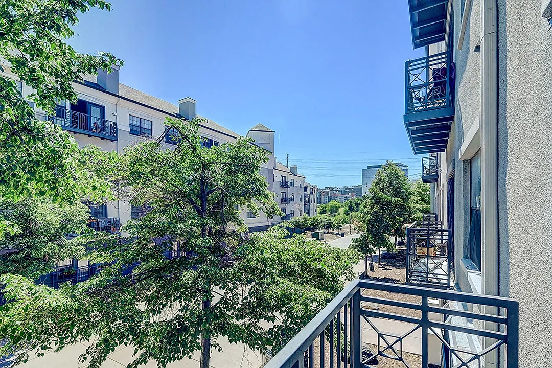 Commons Park West — Photo 4