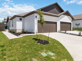 435 Cross Barn, Buda, TX 78610