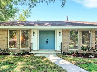 911 Woodmont Ln, Lakeland, FL 33813