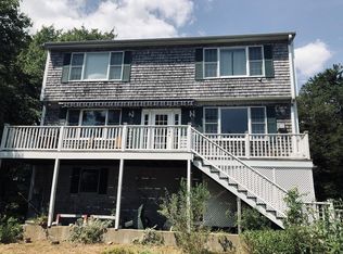 10 Blackhall Ct, Marion, MA 02738