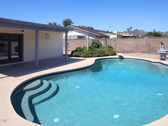 3rd image of 2934 E BERYL Avenue