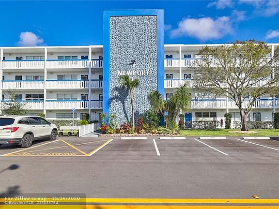 3rd image of 2102 Newport Dr #2102-U