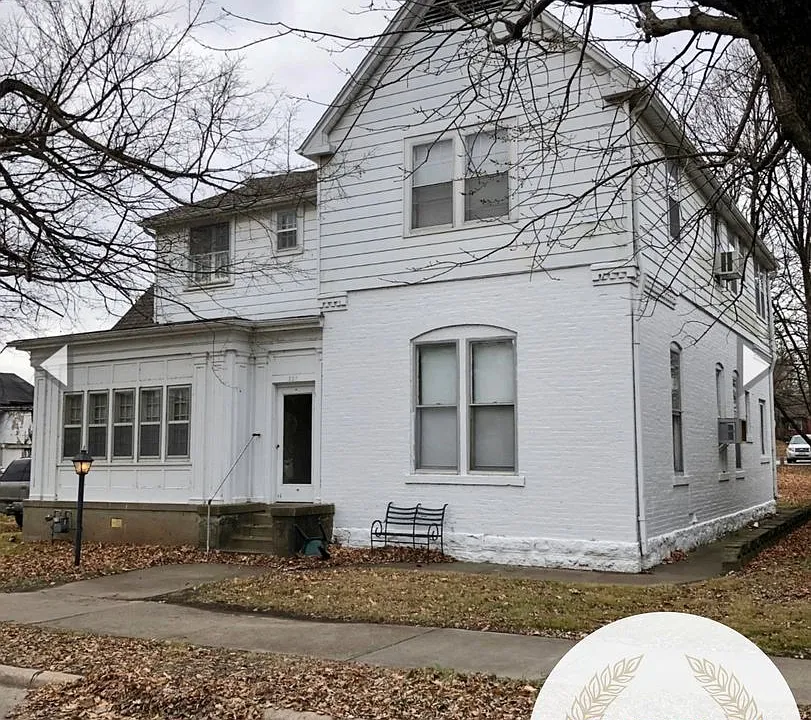 227 N Middle St