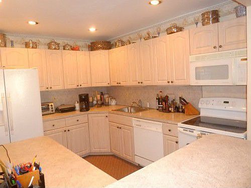 5th image of 263 River Ave APT 63