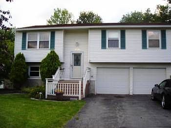 5th image of 7843 Running Brook Ln
