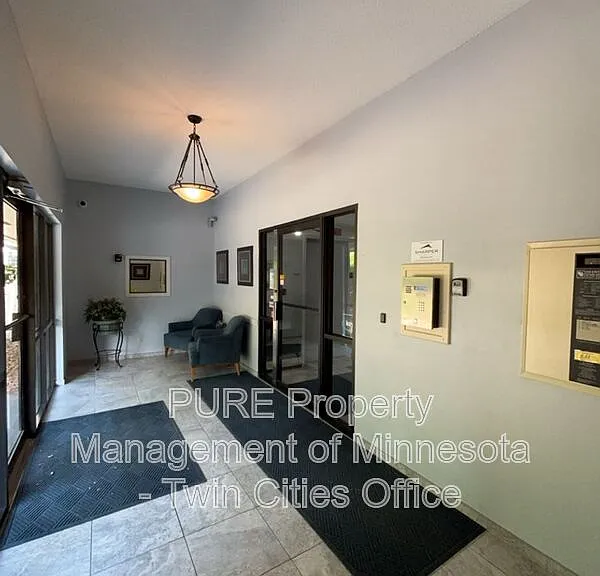 5607 Green Circle Dr #106 — Photo 2