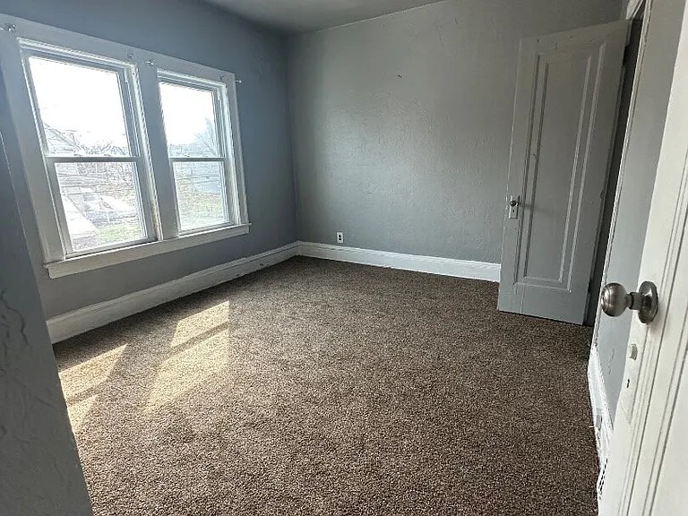 3451 E 140th St #3 — Photo 7