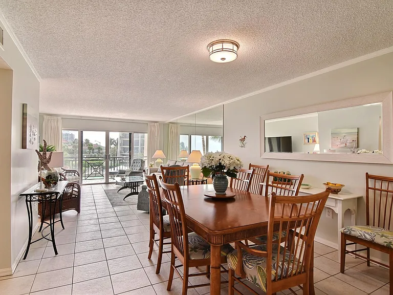 3939 Ocean Dr #302B — Photo 10