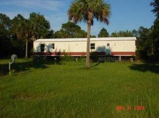 1739 Kimmie Kay Dr, Geneva, FL 32732