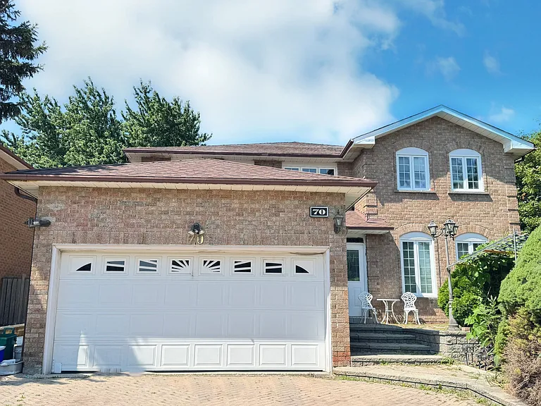 70 Aldergrove Dr #BASEMENT — Photo 1