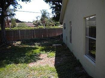 5th image of 3743 Mil Lake Cir