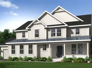 24196 N Coneflower Dr, Lake Barrington, IL 60010