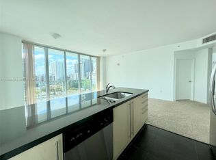 79 SW 12th St APT 1001, Miami, FL 33130