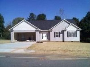 207 28th Ave NE, Hickory, NC 28601