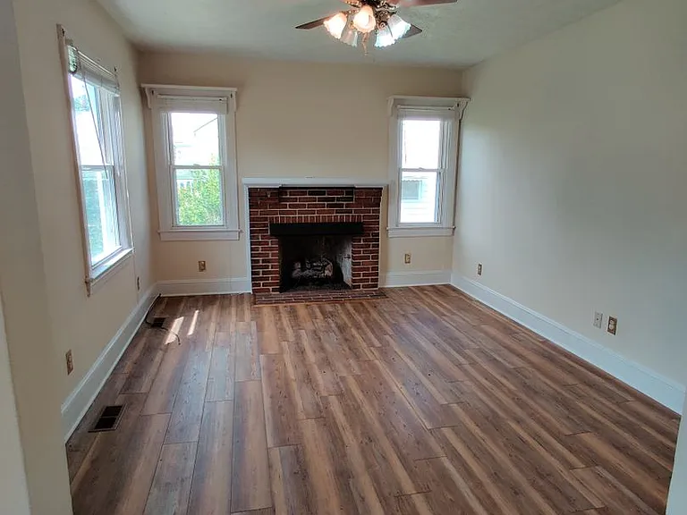 717 Floral Ave — Photo 8