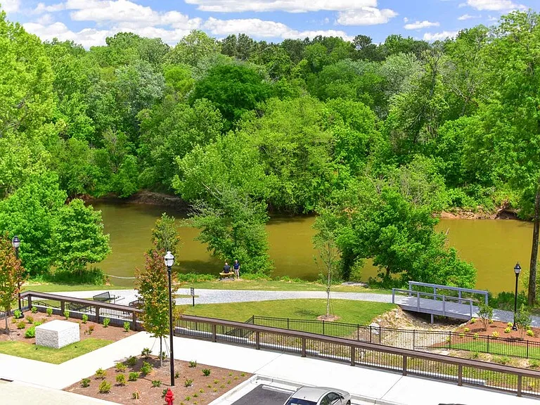 The Eddy at Riverview — Photo 15