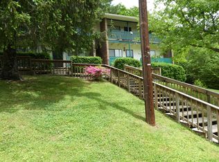 446 Robertsville Rd, Oak Ridge, TN 37830