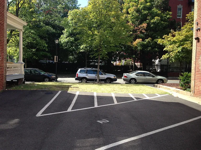 1648 W Grace St #3 — Photo 2
