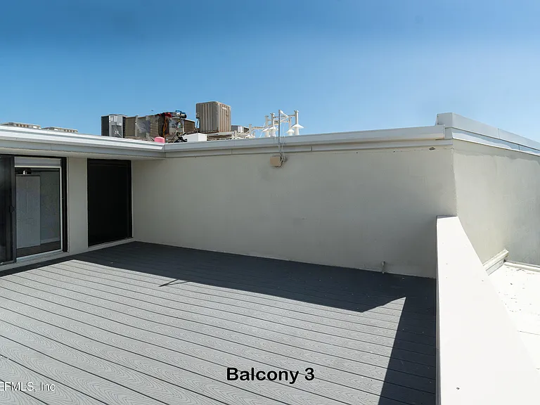 2100 Ocean Dr #Penthouse 2 — Photo 32