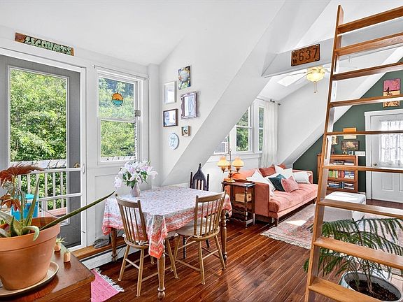 2nd image of 4 Highland Rd Suite C