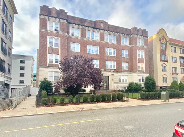 115 Halsted St, 115 Halsted St APT 207, East Orange, NJ 07018