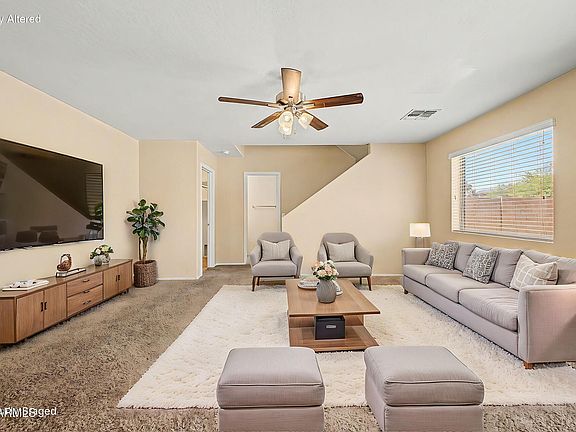3rd image of 15940 W CROCUS Drive