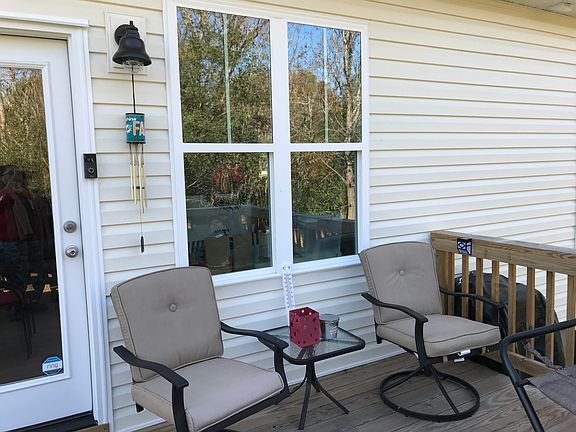 3rd image of 109 Cottage Ct