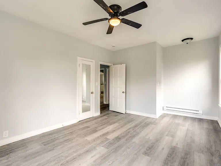 2840 S Moreland Blvd #16 — Photo 6
