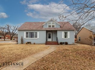 208 W 23rd St, North Newton, KS 67117