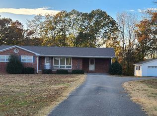 2595 Divider And Natchez Trace Rd, Camden, TN 38320
