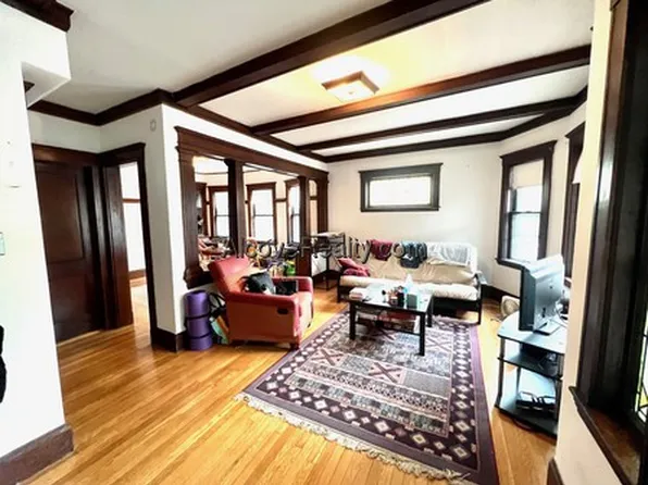 (undisclosed Address), Somerville, MA 02144