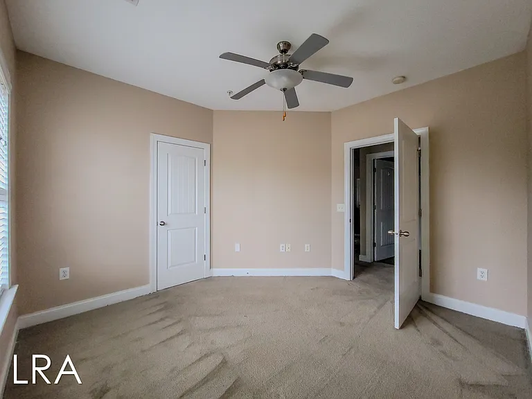 300 Gateway Dr #346 — Photo 20