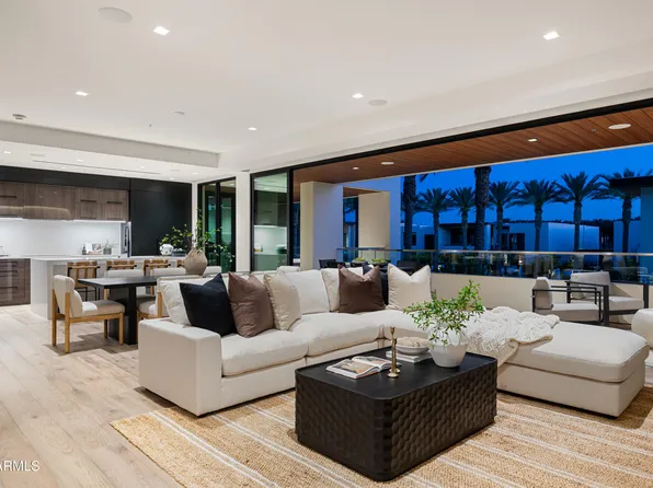 6587 N Palmeraie Boulevard #2002, Paradise Valley, AZ 85253