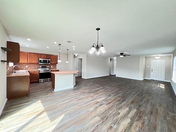 3rd image of 9252 Saint Martin Rd