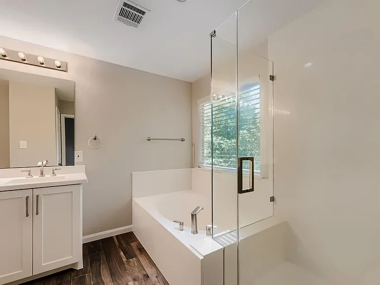 11 Wineberry Pl — Photo 17
