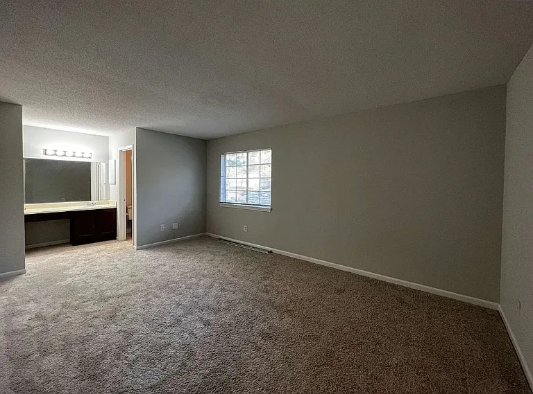 6701 Dickens Ferry Rd #74 — Photo 14